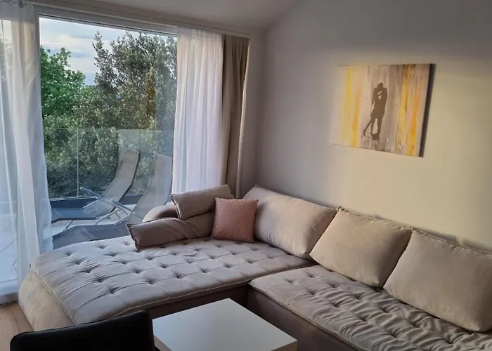 Apartman Mara *